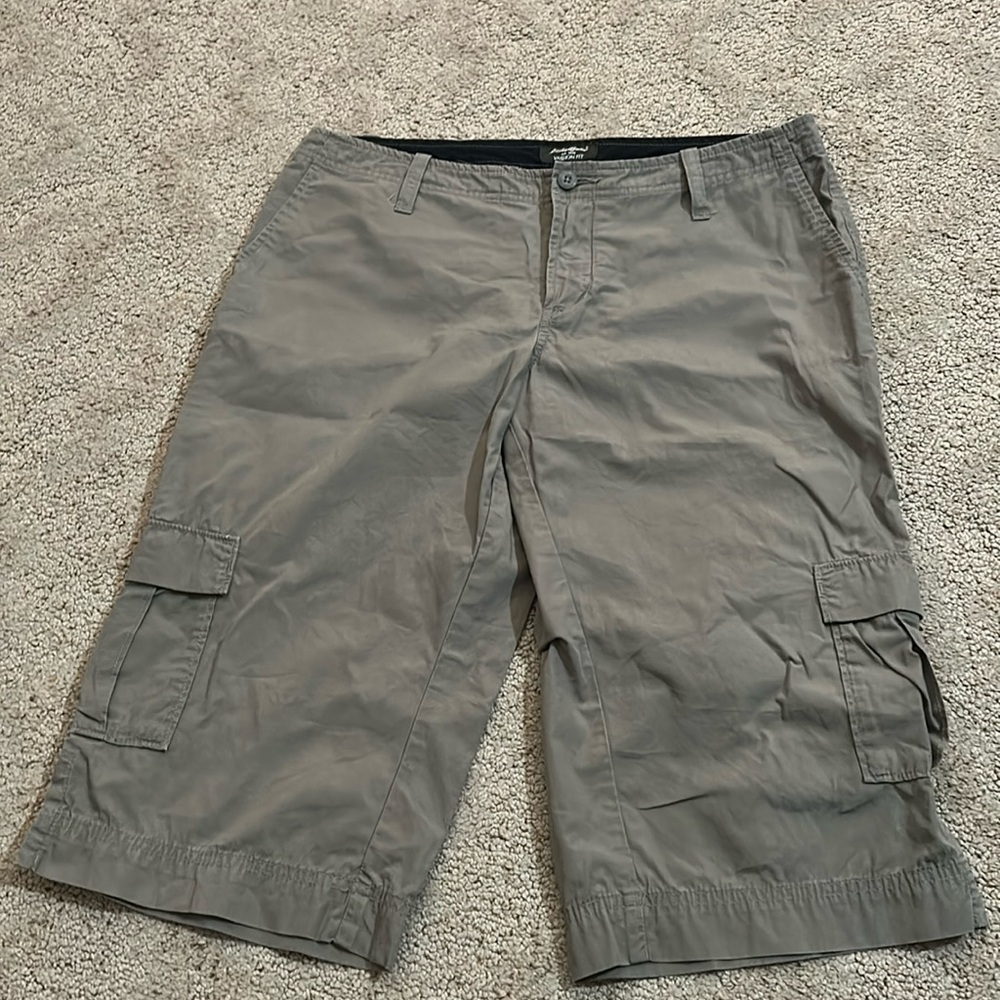 Eddie Bauer 
Half pants 
Khaki color 
Size: 4